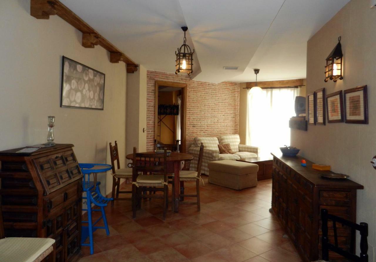 Affittacamere Casa Rebollares I Piedralaves Esterno foto